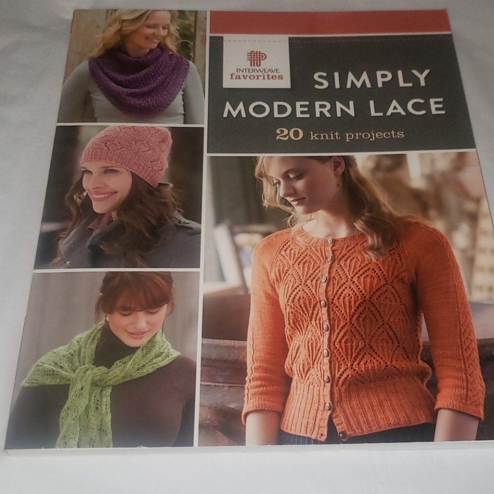🌟3 for $21🌟 Simply Modern Lace: 20 Knit Projects